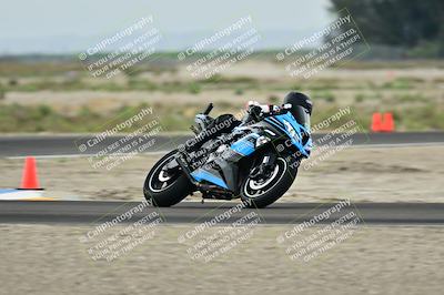 media/Apr-18-2025-TrackDaz (Fri) [[45f5874c44]]/C Group/Session 1 (Turn 7)/